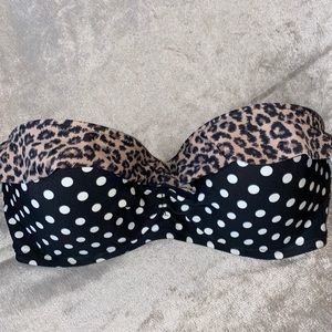Xhilaration: Women’s Bikini Top (size: S)